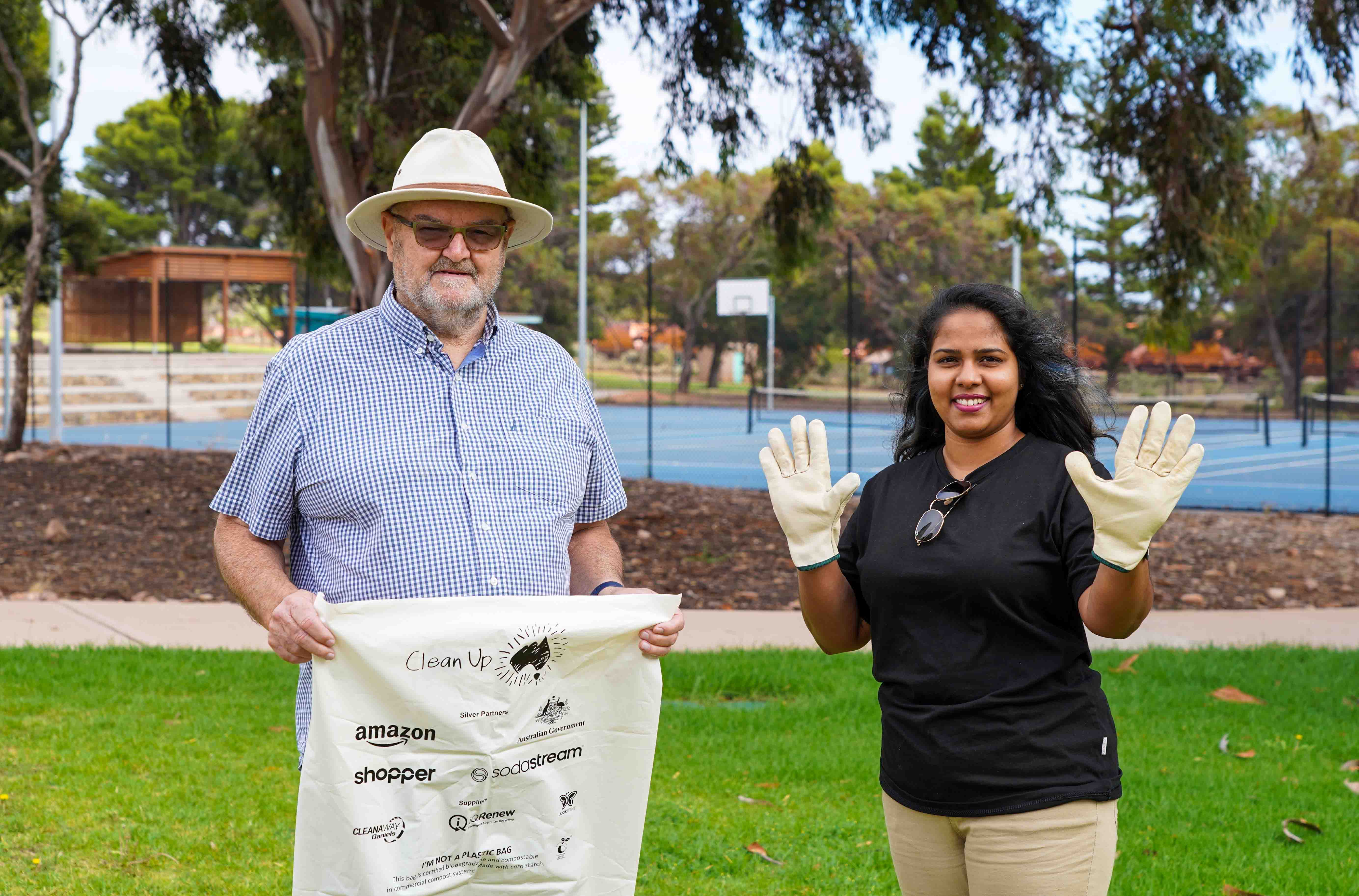 Councillor David Knox and Waste Officer Charuka Sanduni